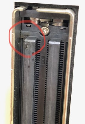 The burnt connector of central unit T080_crop